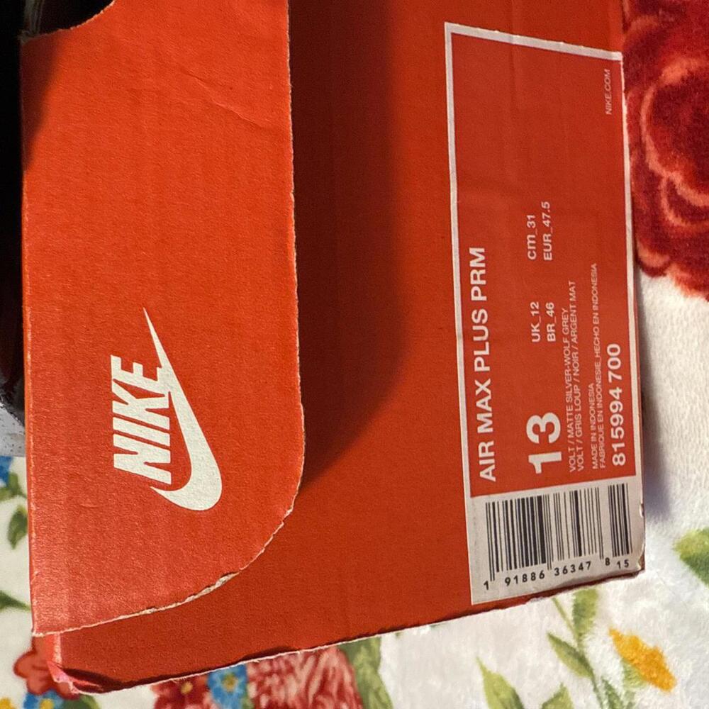 Nike Air Max Plus size 13 TN Neon Yellow Sneakers - Picture 7 of 7